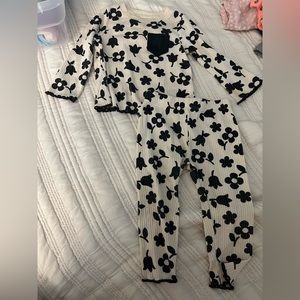 Cat & Jack 12 months 2 piece floral set